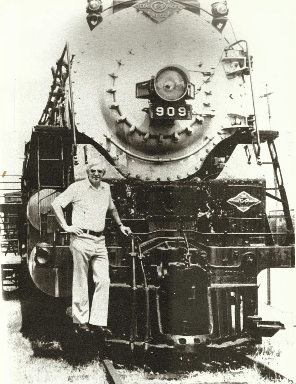Bob Spaugh posing with the #3001 Mohawk before it was restored to its NYC livery